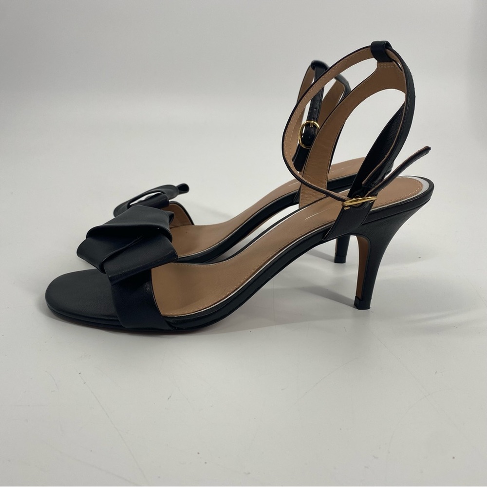Gorgeous black Linea Paolo 3.5-inch heels with a bow on the toes